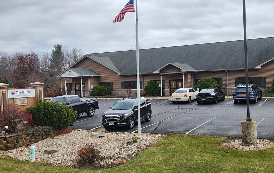 More Photos Of N2930 22 State Rd, Wautoma Office For Sale