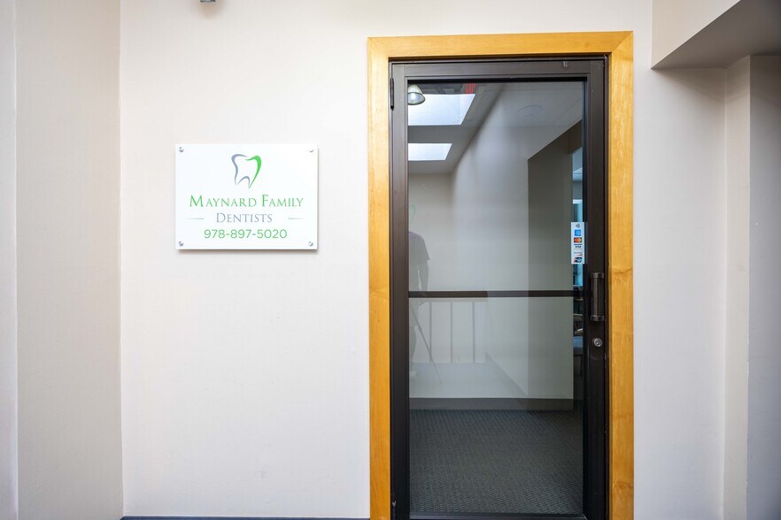 More Photos Of 43-47 Nason St, Maynard Bank For Lease