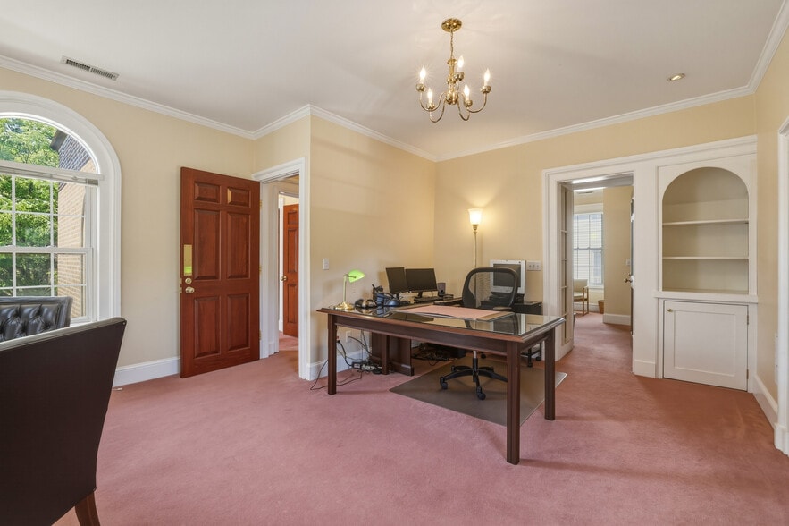 More Photos Of 445 Orange St, New Haven Office For Sale