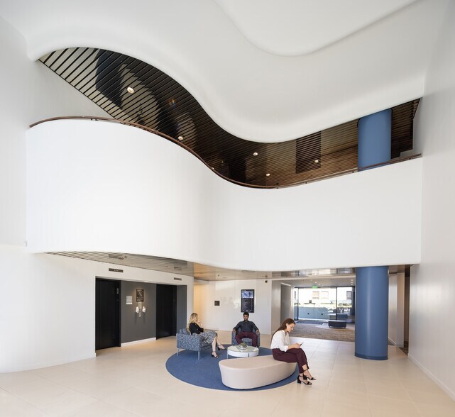 More Photos Of 23101 Lake Center Dr, Lake Forest Office For Lease