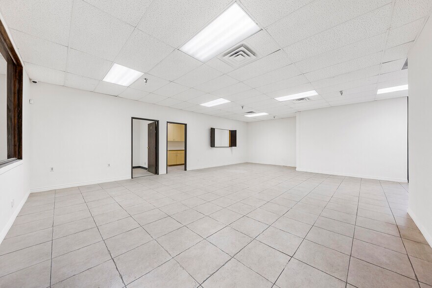 More Photos Of 8768 Helms Ave, Rancho Cucamonga Light Manufacturing For Lease