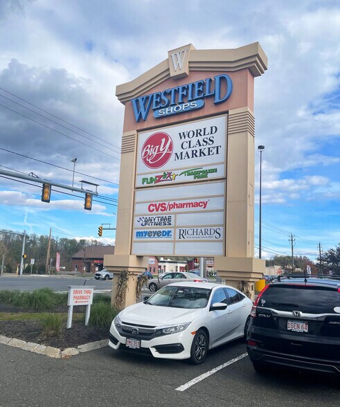 More Photos Of 415-475 E Main St, Westfield Unknown For Lease