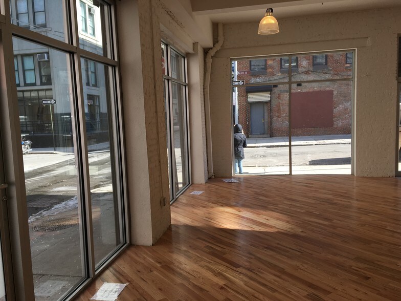 More Photos Of 140 Plymouth St, Brooklyn Warehouse For Lease