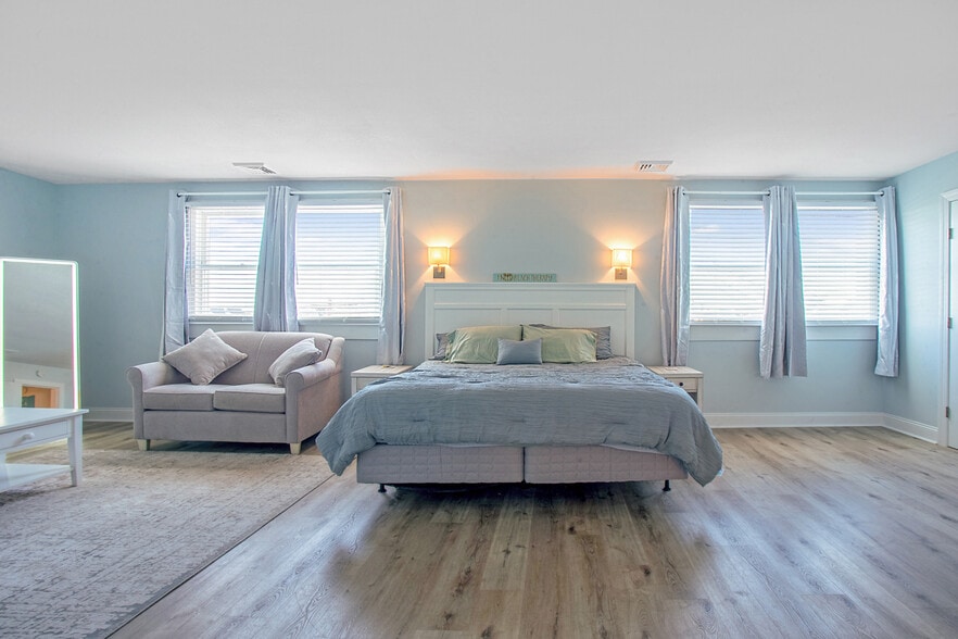 More Photos Of 6109 Atlantic Ave, Wildwood Crest Specialty For Sale