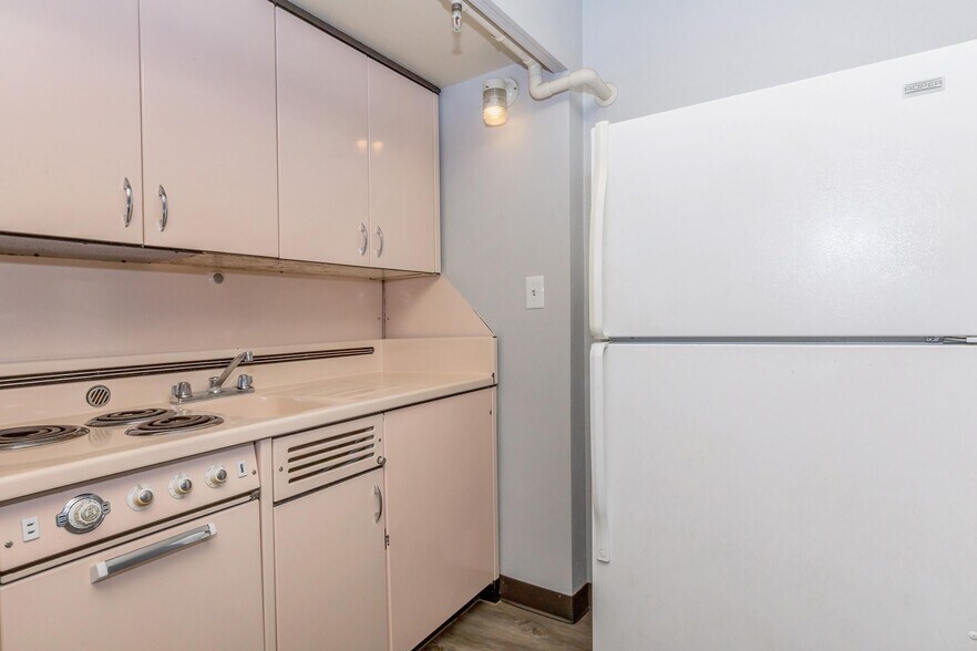 More Photos Of 320 N 22nd St, Omaha Apartments For Sale