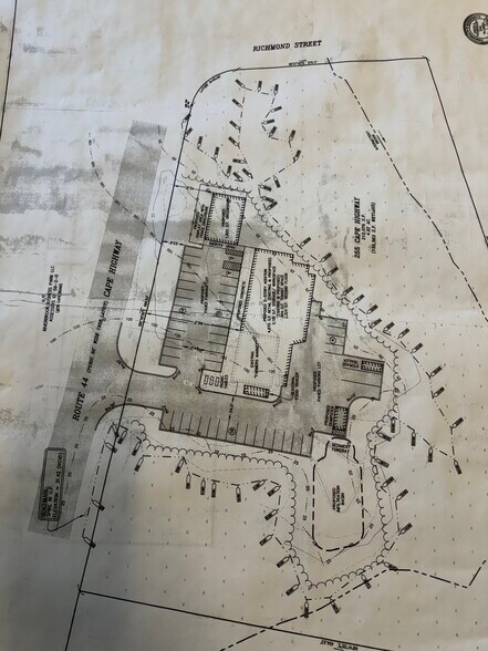 More Photos Of 255 Cape Hwy, East Taunton Storefront Retail Office For Lease