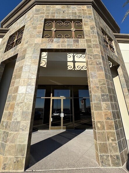 More Photos Of 6001 S Decatur Blvd, Las Vegas Unknown For Lease