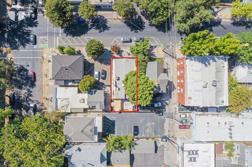 More Photos Of 1221 19th St, Sacramento Restaurant For Sale