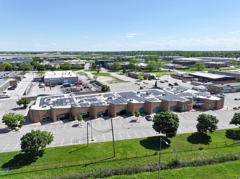 More Photos Of 3200 Deziel Dr, Windsor Unknown For Lease