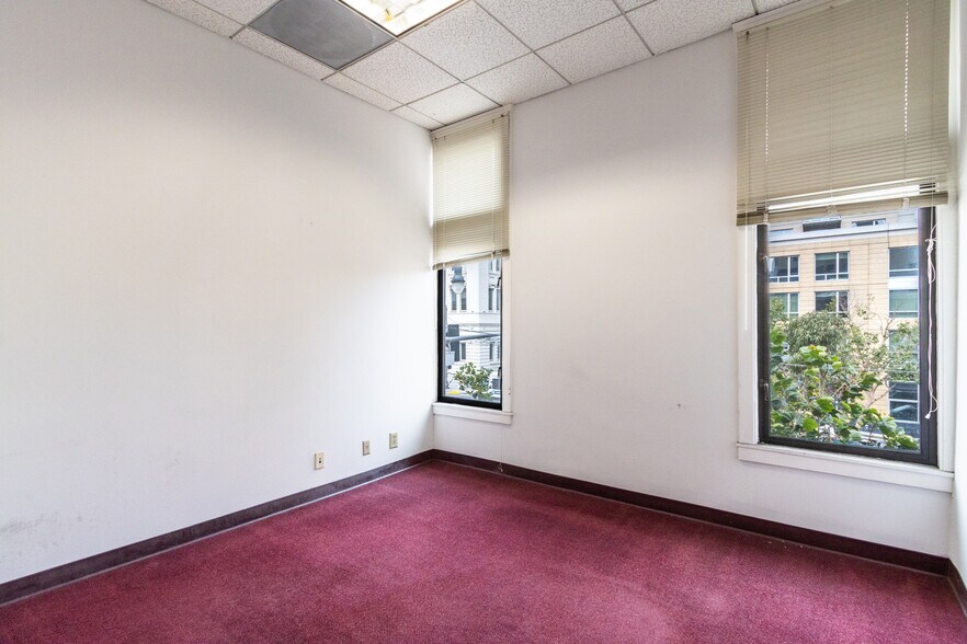 More Photos Of 1307-1311 Sutter St, San Francisco Storefront Retail Office For Sale