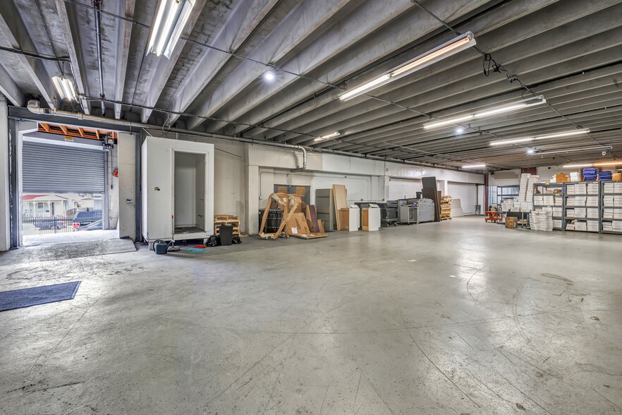 More Photos Of 35-69 Benham Ave, Bridgeport Flex For Lease