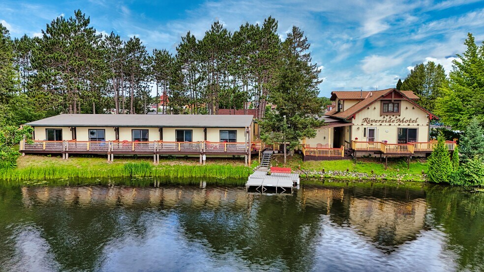 More Photos Of 10429 State Road 27, Hayward Hotel For Sale