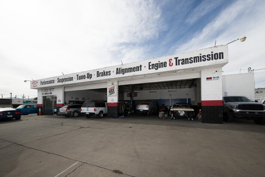 More Photos Of 41 S Wells Ave, Reno Auto Repair For Sale