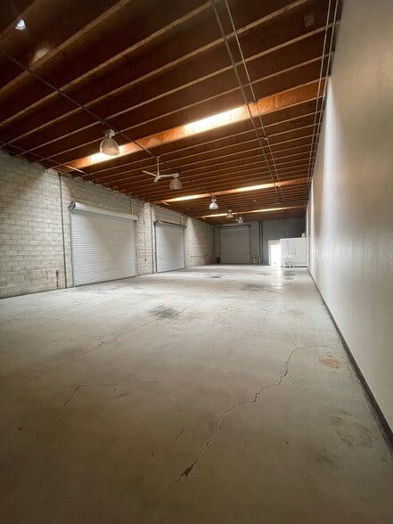 More Photos Of 1251 Greenfield Dr, El Cajon Warehouse For Lease