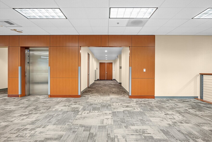 More Photos Of 9355 E Stockton Blvd, Elk Grove Office For Sale