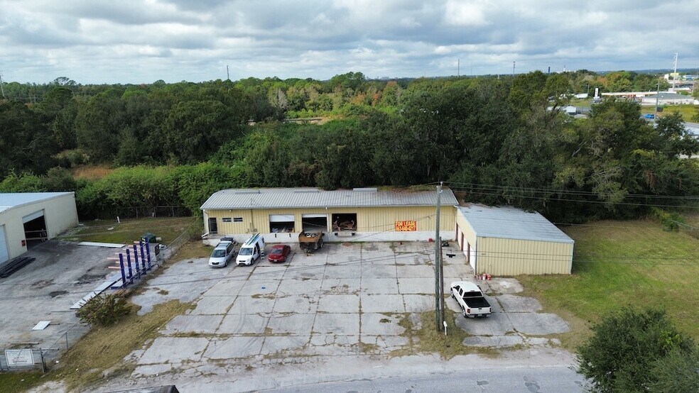 Primary Photo Of 125 Complex dr, Lakeland Industrial For Sale