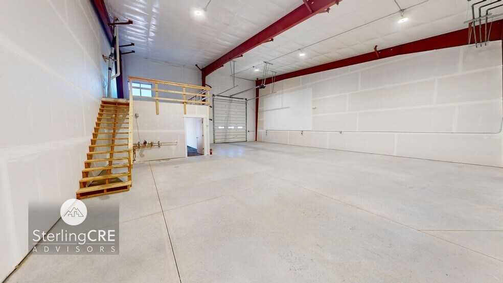 More Photos Of 5730 Expressway, Missoula Warehouse For Lease