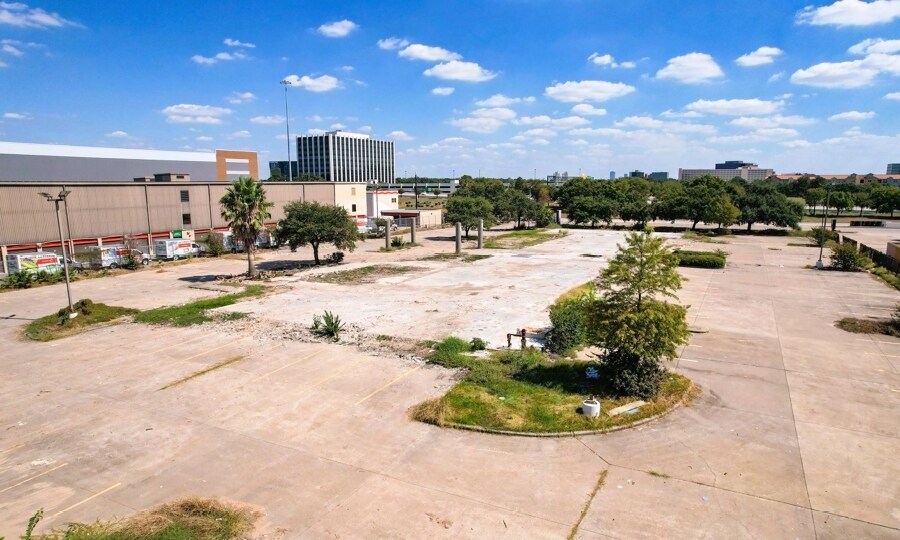 More Photos Of 2900 W Sam Houston Pky S, Houston Land For Sale