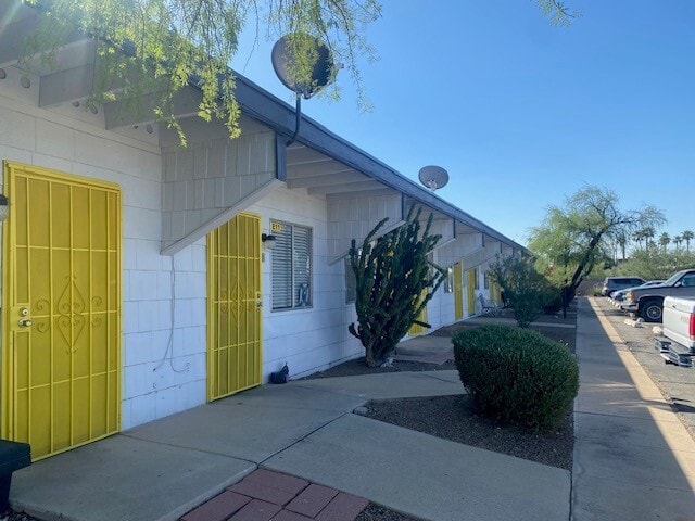 More Photos Of 4444 E Fairmount St, Tucson Apartments For Sale