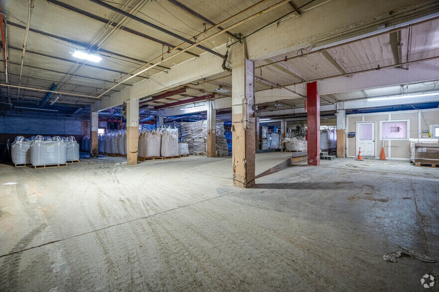 More Photos Of 10 Furnace St, Stanhope Manufacturing For Lease