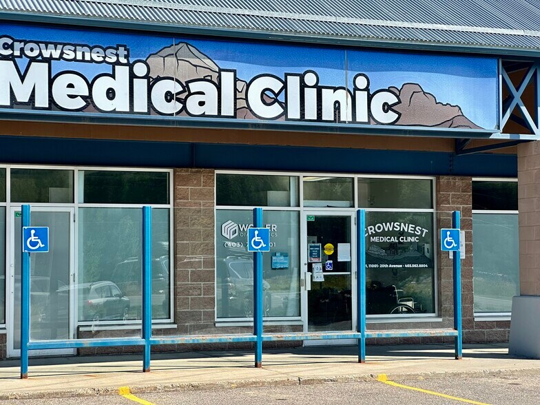 More Photos Of 11001 20 Av, Blairmore Freestanding For Sale