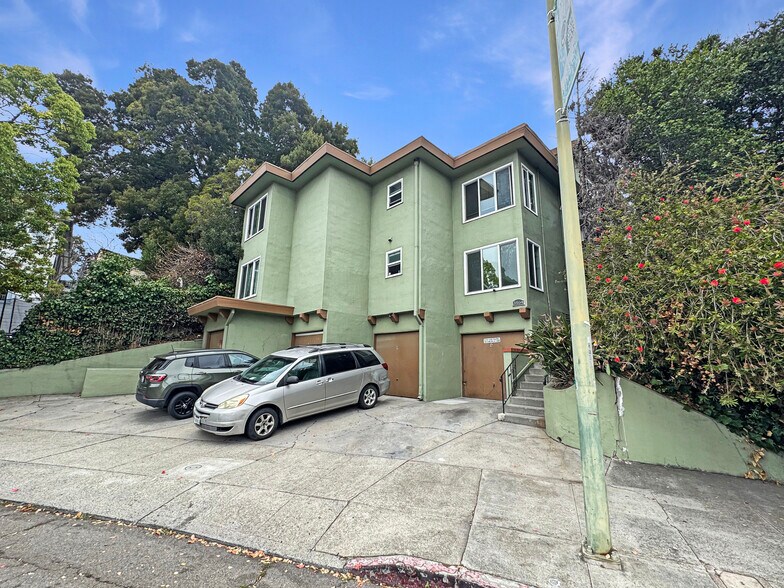 More Photos Of 3464 Champion St, Oakland Apartments For Sale