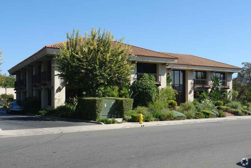 More Photos Of 468 Pennsfield Pl, Thousand Oaks Office For Sale