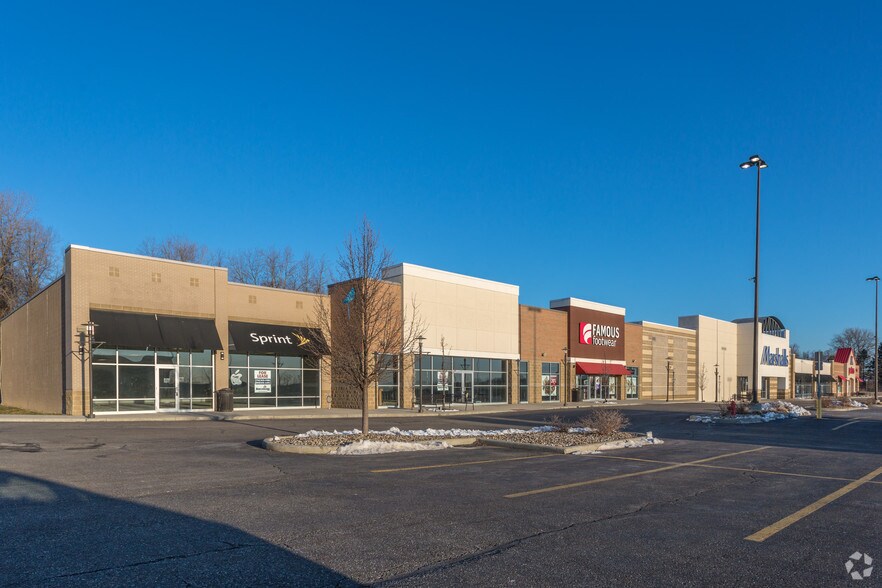 More Photos Of 4030-4050 Cascades Blvd, Kent Unknown For Lease