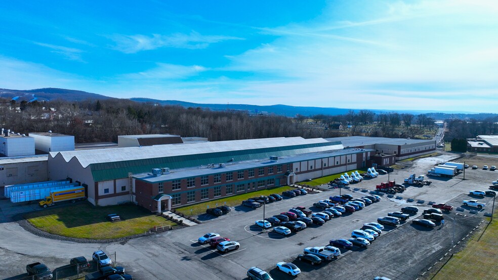 Primary Photo Of 600 Sanders St, Scranton Warehouse For Sale