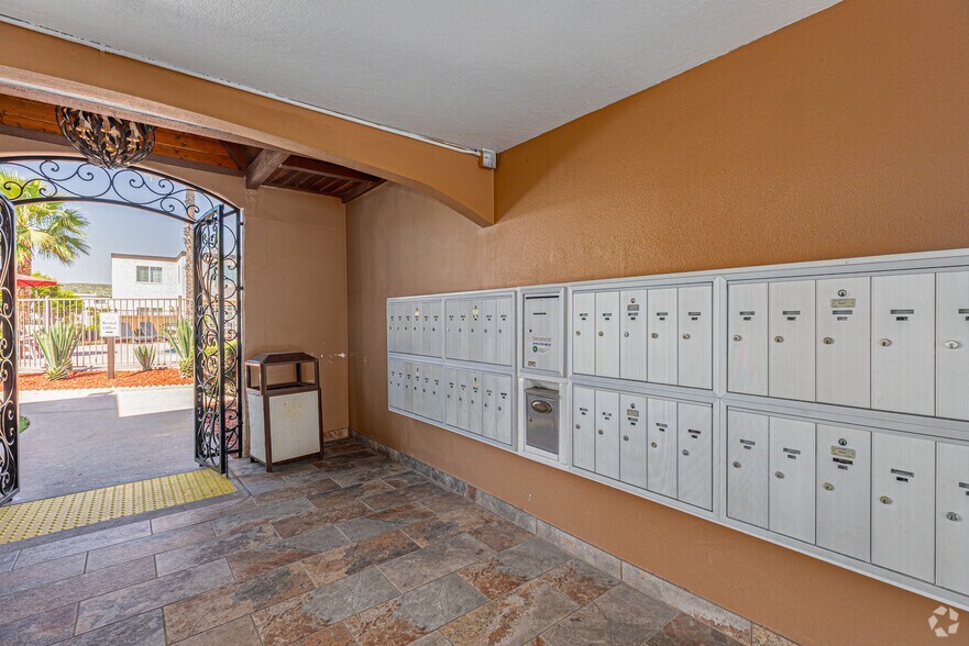 More Photos Of 10032 N Magnolia Ave, Santee Apartments For Sale