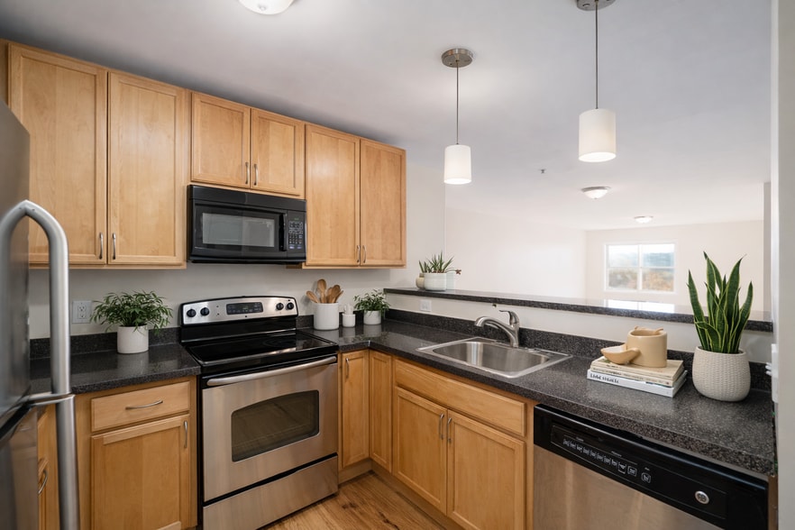 More Photos Of 448 Palisade Ave, Cliffside Park Apartments For Sale