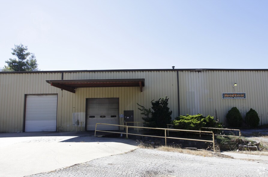 More Photos Of 10 Old Shoals Rd, Arden Manufacturing For Lease