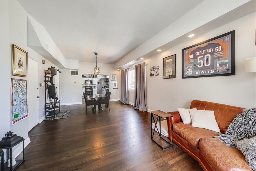 More Photos Of 1103 W Grand Ave, Chicago Apartments For Sale