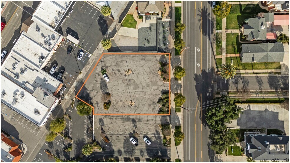 More Photos Of 211 Olive ave, Redlands Multifamily For Sale