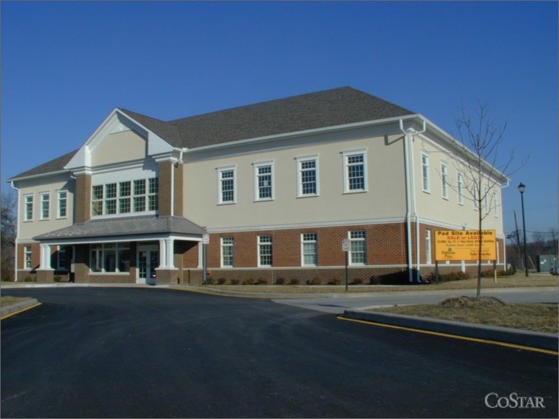 Primary Photo Of 271 Carter Dr, Middletown Medical For Lease