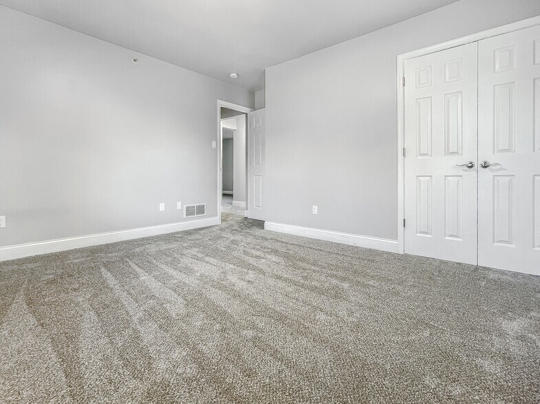 More Photos Of 200 Barker Ave, Sharon Hill Multifamily For Sale