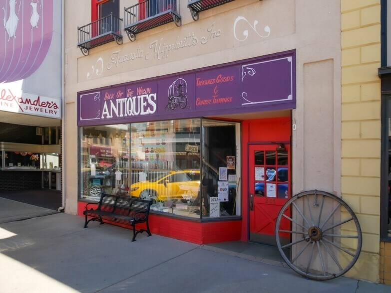 More Photos Of 207 S 2nd St, Laramie Storefront Retail Residential For Sale