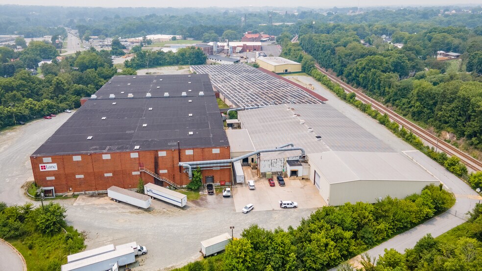 More Photos Of 100 United Furniture Dr, Lexington Distribution For Lease