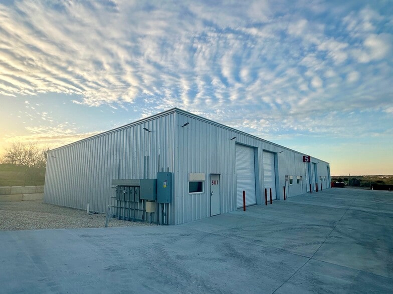 More Photos Of 3225 FM 2001, Buda Unknown For Lease