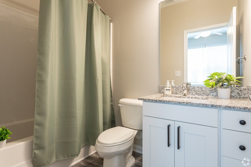 More Photos Of 619 S Kerr Ave, Wilmington Apartments For Sale