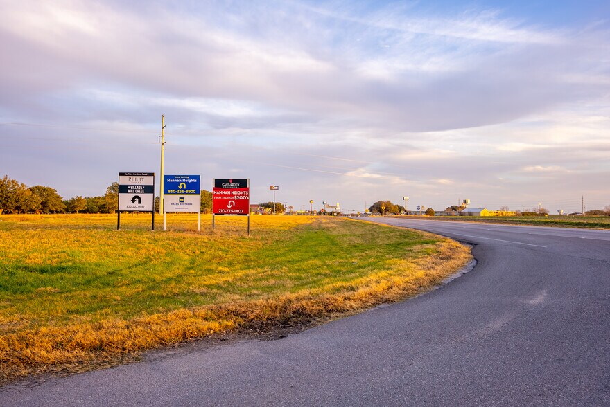 More Photos Of 0 123 Bypass, Seguin Land For Sale