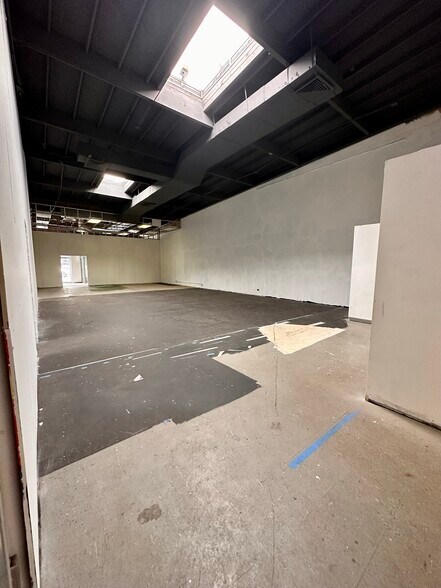 More Photos Of 780 S Beretania St, Honolulu Storefront For Lease