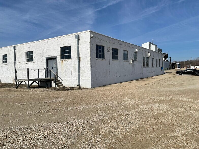 Primary Photo Of 4177 N Illinois Route 251, Mendota Industrial For Lease