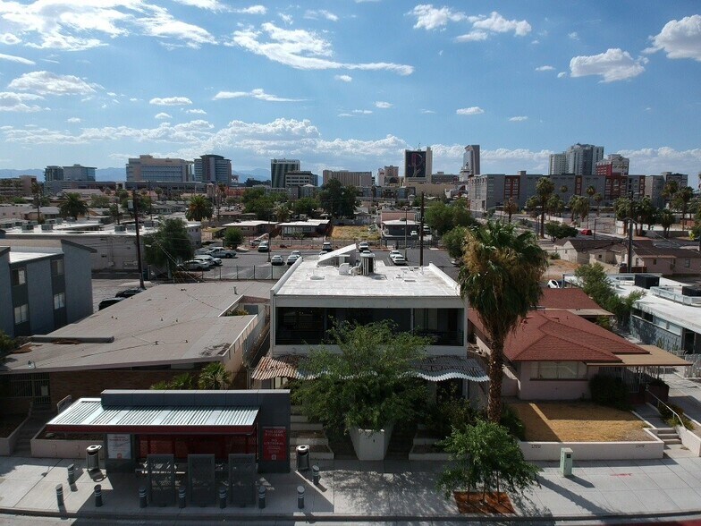More Photos Of 214 S Maryland Pky, Las Vegas Apartments For Sale