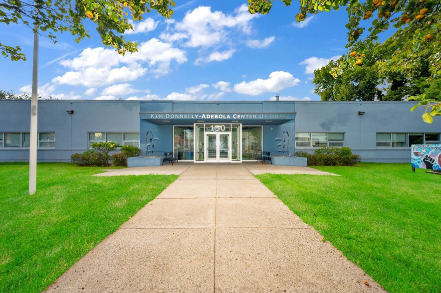 Primary Photo Of 150 Granite Ave, Staten Island Self Storage For Sale