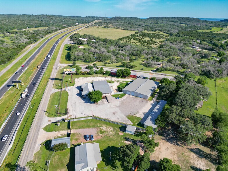 More Photos Of 40500 Interstate 10 W, Boerne Warehouse For Sale