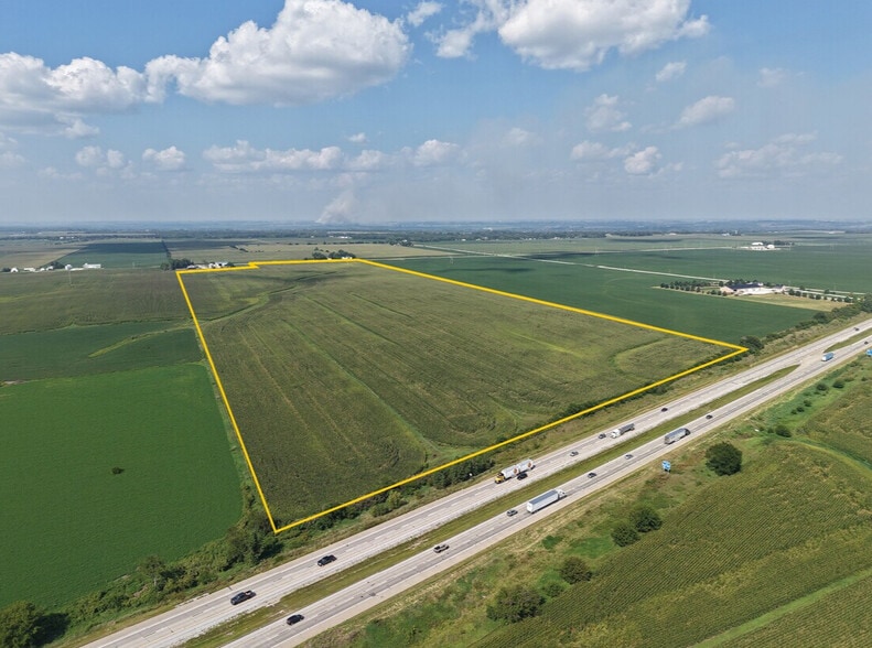 More Photos Of NE 70th Ave., Mitchellville Land For Sale