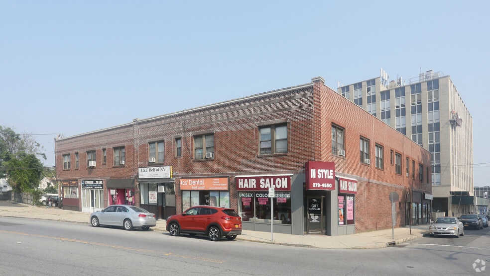 More Photos Of 73-83 Roosevelt Ave, Valley Stream Storefront Retail Residential For Lease