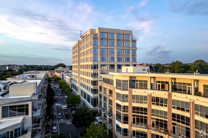 More Photos Of 1111 Metropolitan Ave, Charlotte Office Residential For Lease