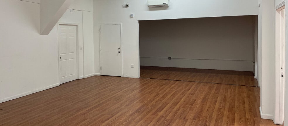 More Photos Of 138 N San Fernando Rd, Los Angeles Warehouse For Sale